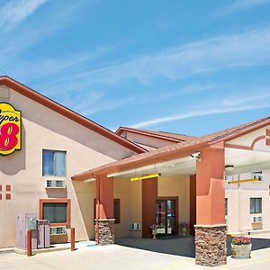 Super 8 By Wyndham Longmont/Del Camino